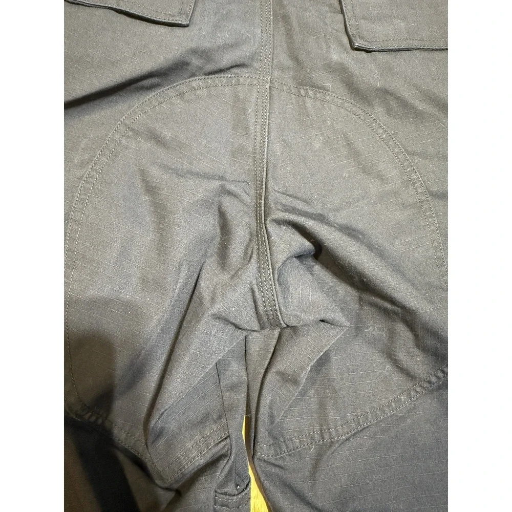 5.11 Tactical Series Mens 28x30 Medium Short Black Ripstop Cargo Duty Work Pants